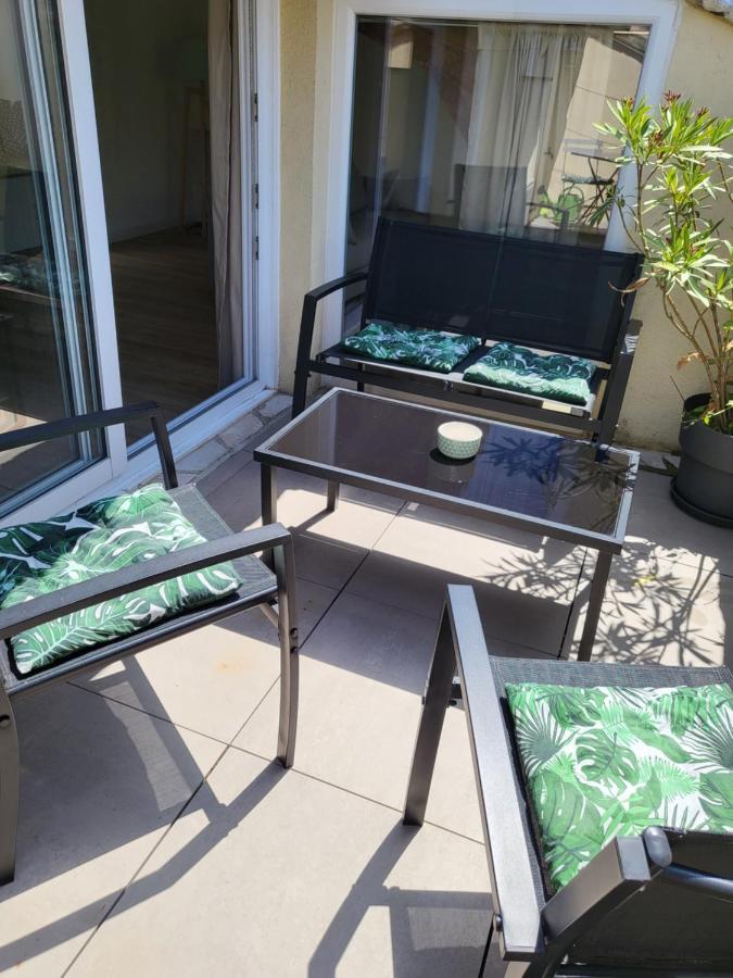 La Dolce Vita Nimoise Terrasse 100 M Des Arenes 님 외부 사진